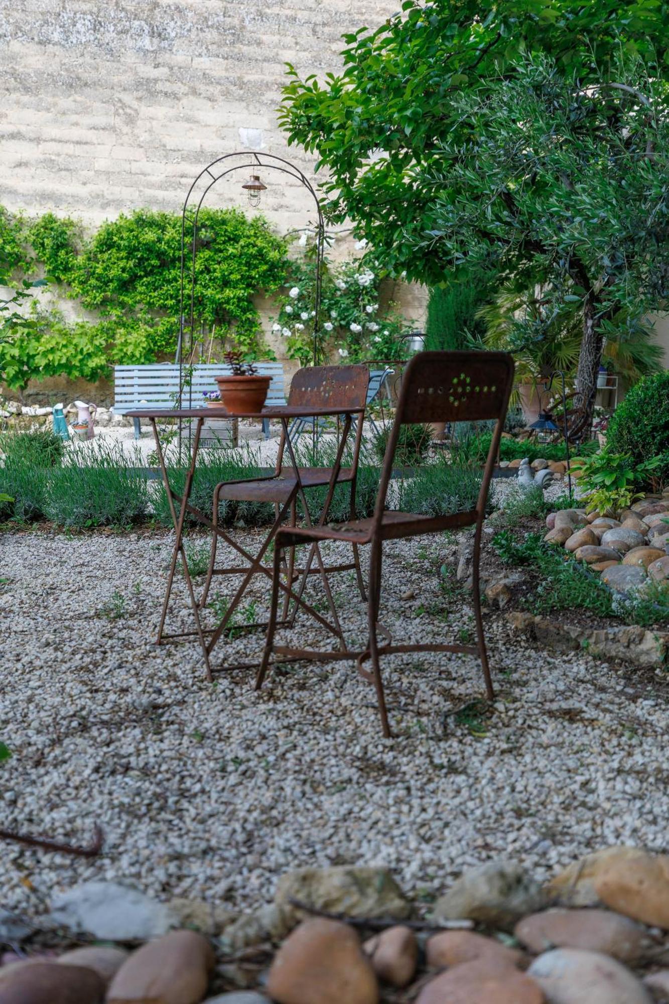 L'Oréliane en Provence Bien être Châteauneuf-de-Gadagne Exterior foto